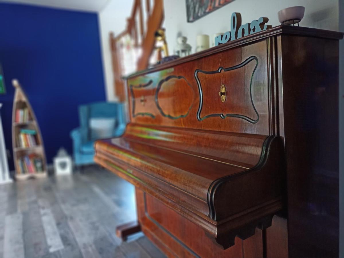 Holistyczne Ujecie Bed & Breakfast Kobyla Екстериор снимка