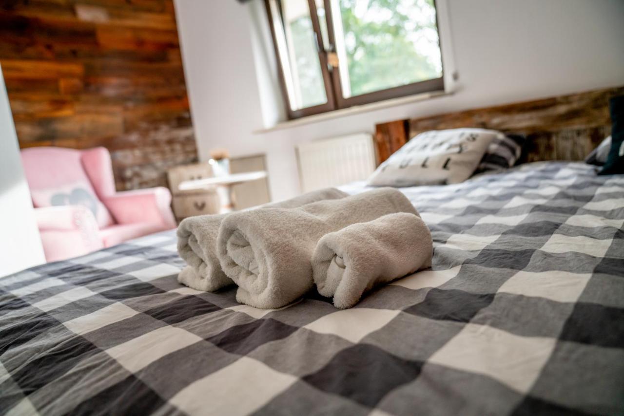Holistyczne Ujecie Bed & Breakfast Kobyla Екстериор снимка